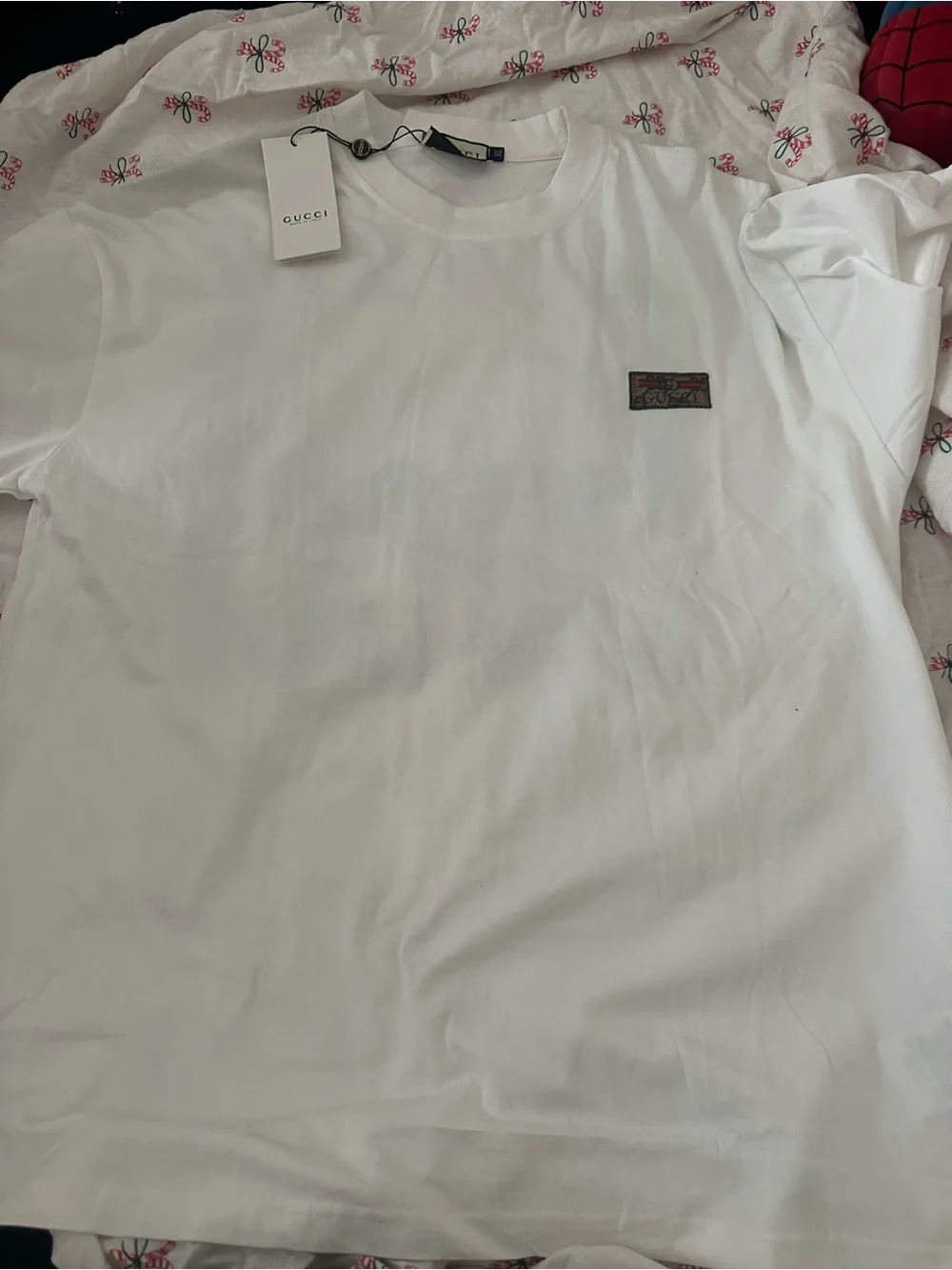 Gucci White Short Sleeve T-Shirt with Small Logo Patch